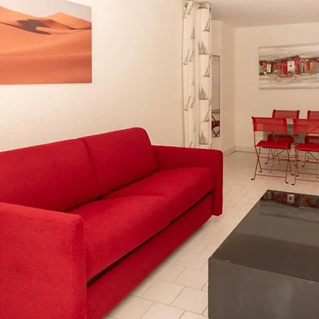 T2 Au Lavandou: 4 Pers, Face Mer, Terrasse, à 1 Min, Parking Privé - Fr-1-803-38 Appartamento *